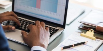 Assessing the Right Buyer Type for your Business: Trade or Financial?